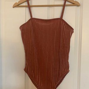 Urban Outfitters Dusty Pink Ribbed Velvet Bodysuit